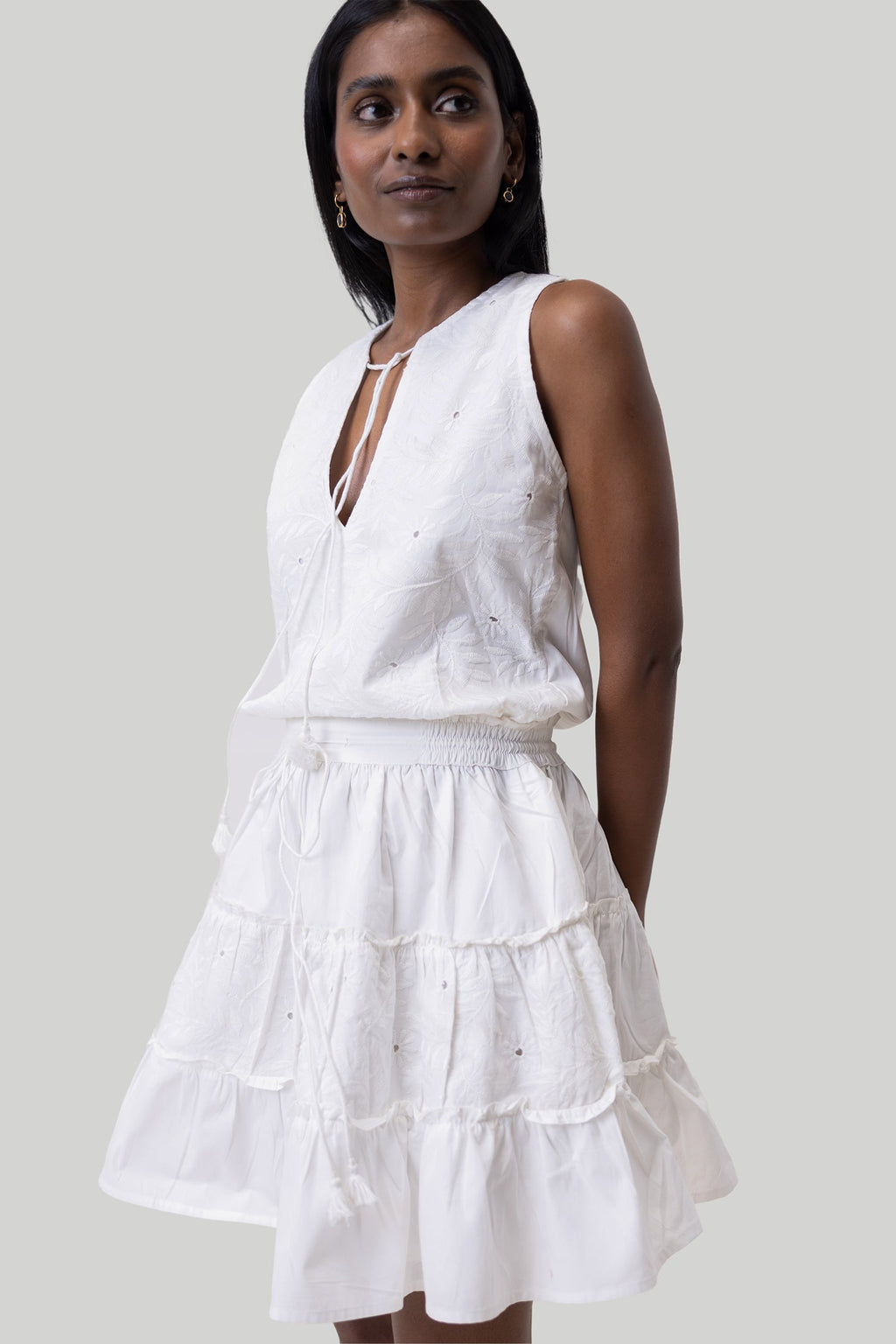 Tiered embroidered short dress